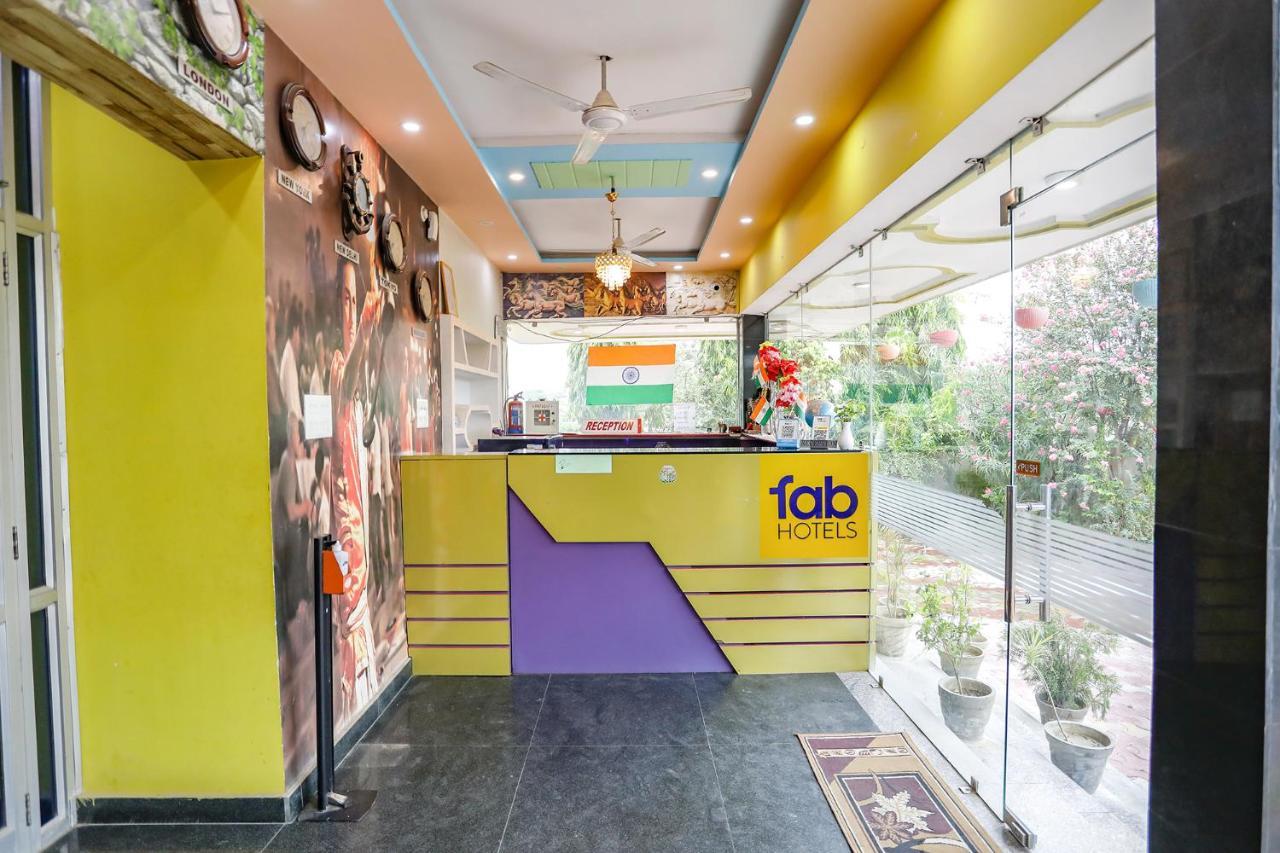 Fabhotel Kriti Green Varanasi Luaran gambar