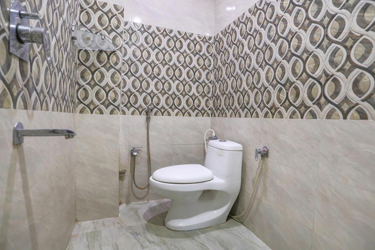 Fabhotel Kriti Green Varanasi Luaran gambar