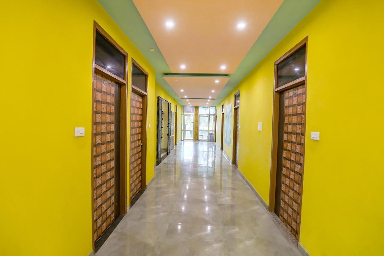 Fabhotel Kriti Green Varanasi Luaran gambar
