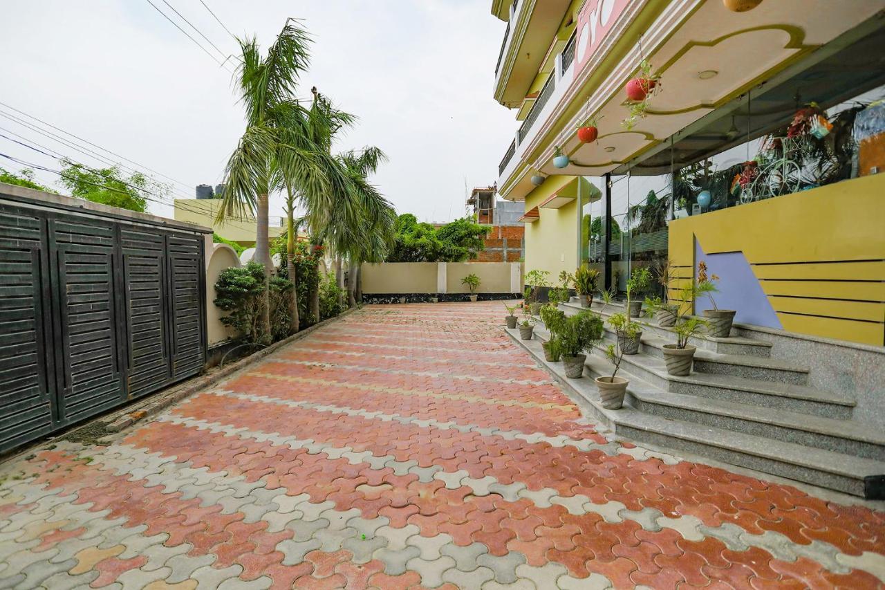 Fabhotel Kriti Green Varanasi Luaran gambar