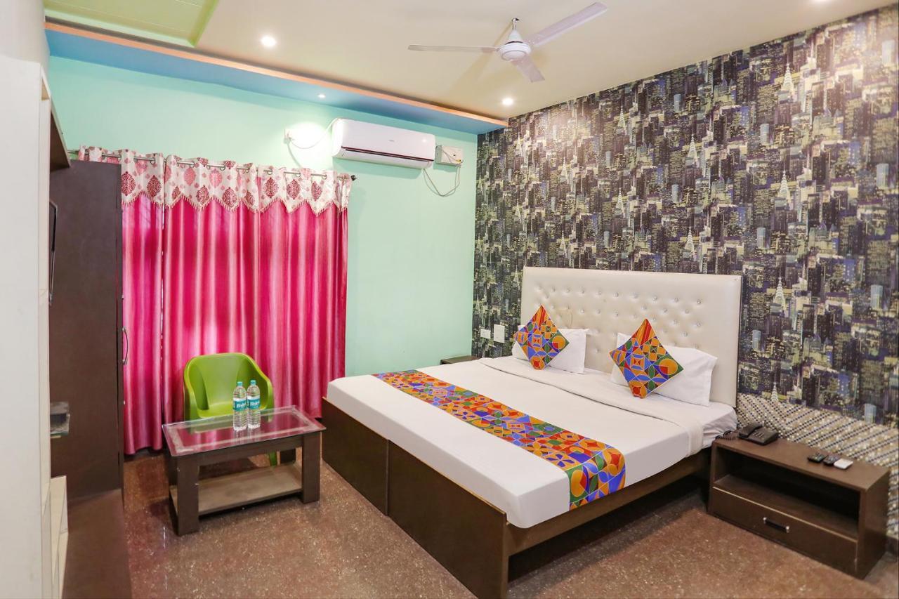 Fabhotel Kriti Green Varanasi Luaran gambar