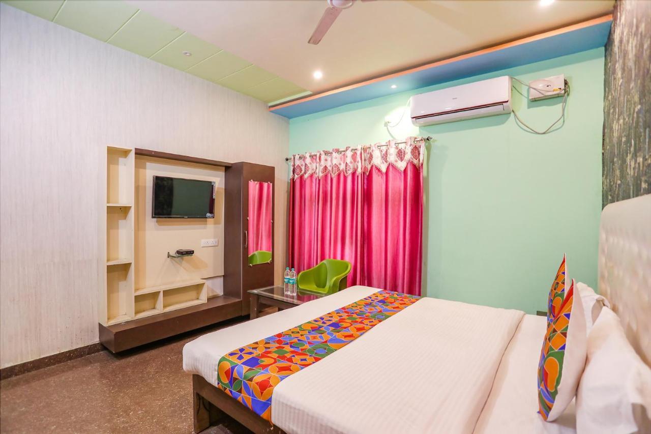 Fabhotel Kriti Green Varanasi Luaran gambar